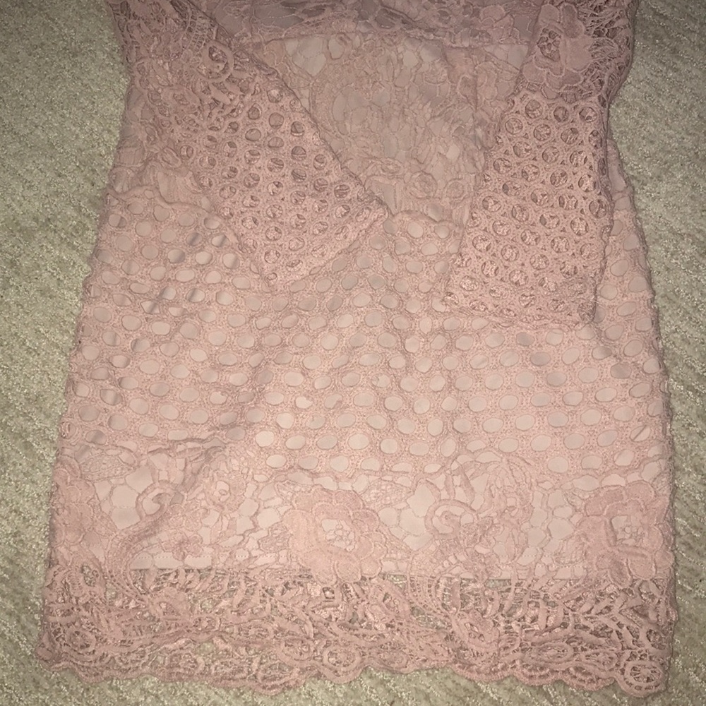 Dress - Picture 4 of 4